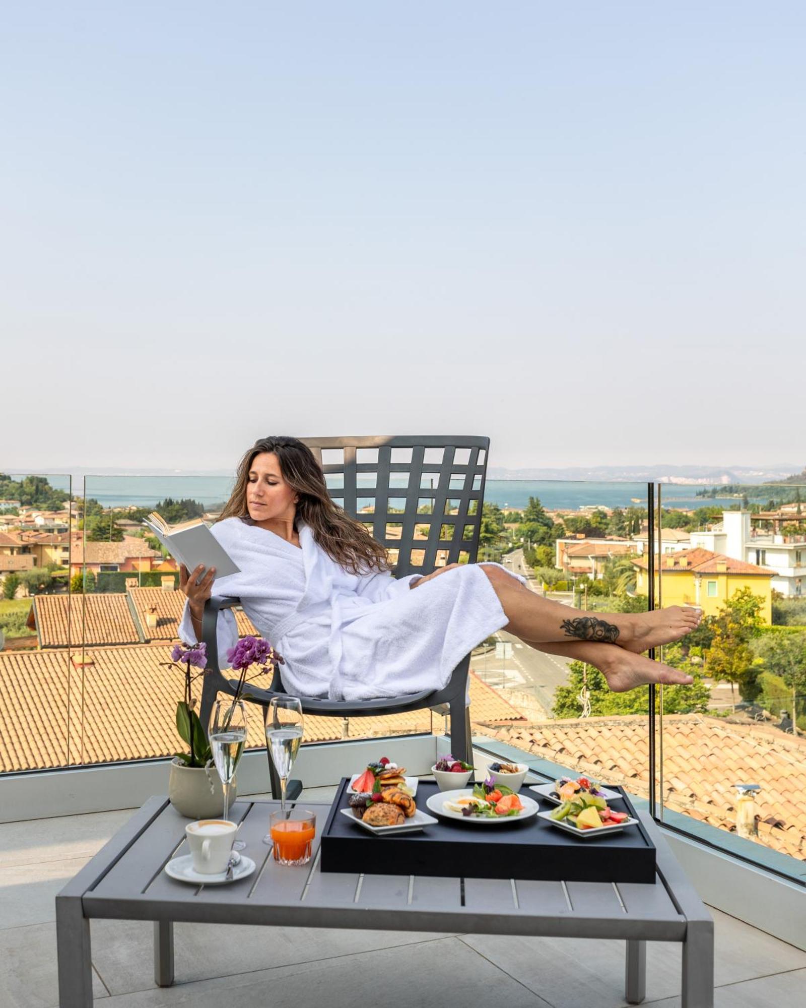Hotel Italia Garda  Zewnętrze zdjęcie