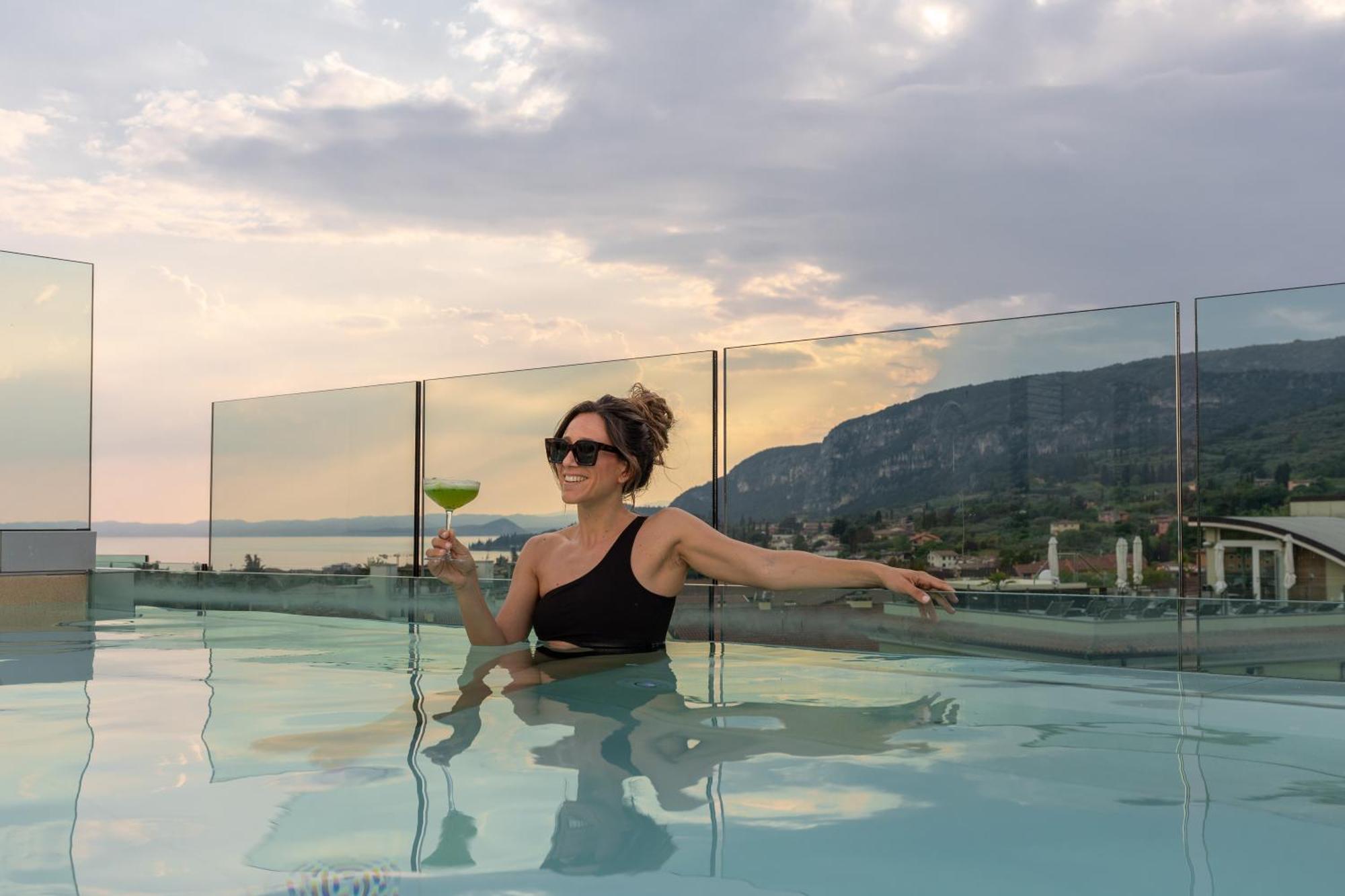 Hotel Italia Garda  Zewnętrze zdjęcie